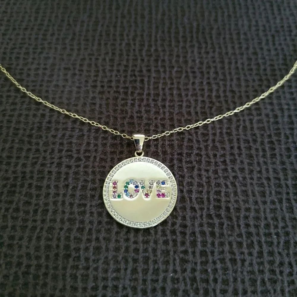 Gioielli LOVE❤ Disc📀 Pendant Necklace - Picture 4 of 11